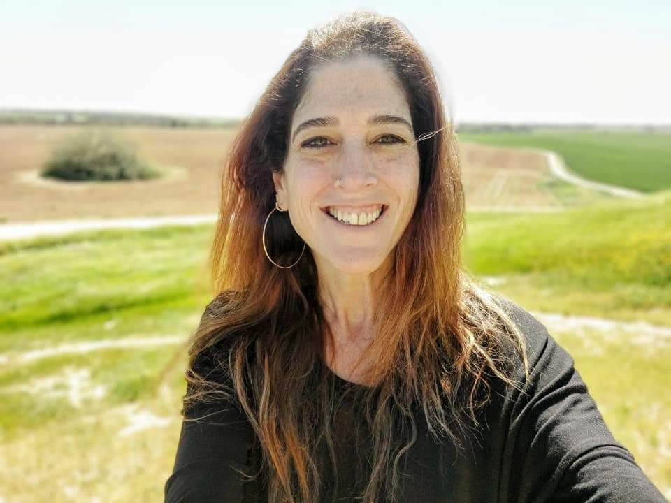 תמונת הכותרת של שחר דבורה טרואן מתיאס