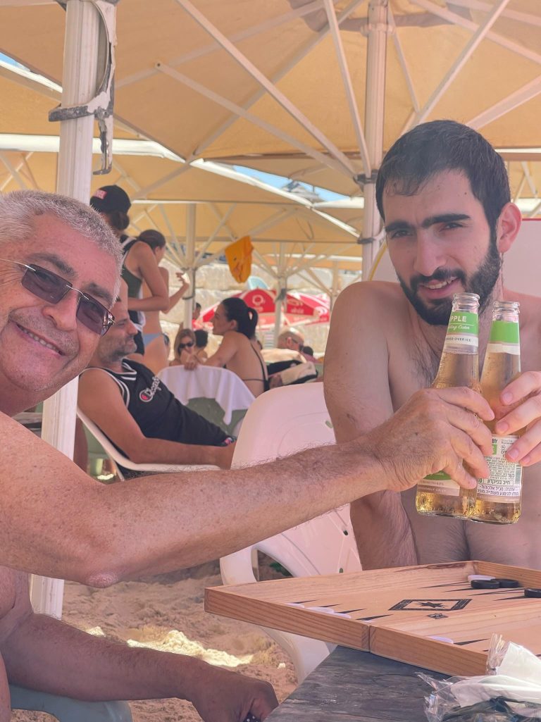 תמונה לזכר אבנר מאי