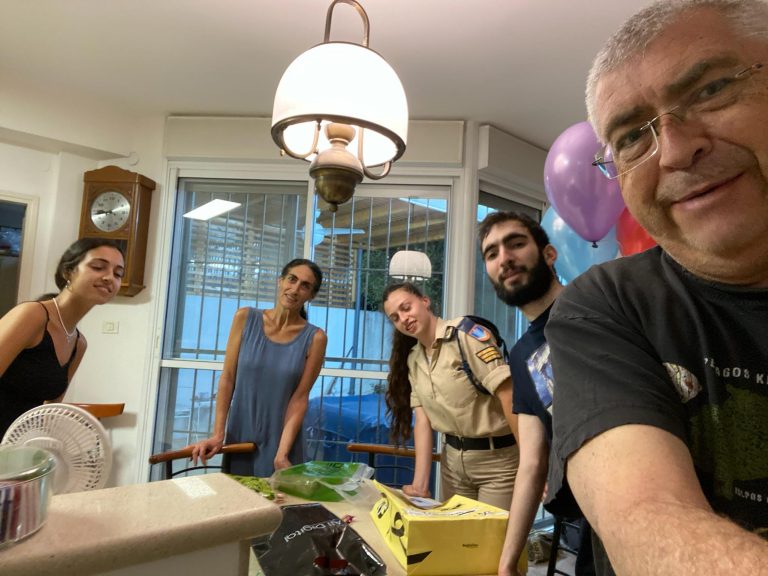 תמונה לזכר אבנר מאי