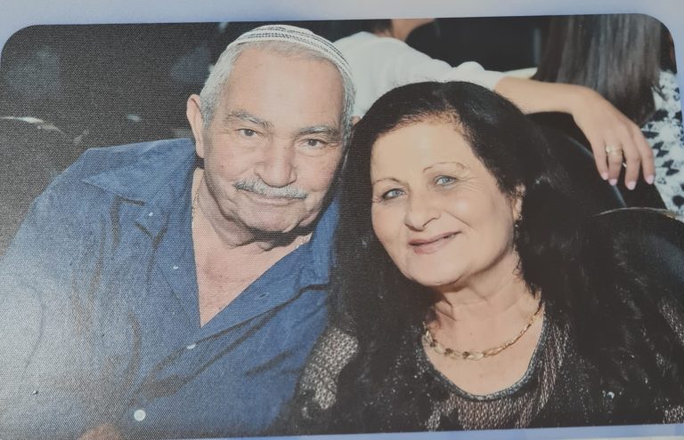 תמונה לזכר סאסי כחלון