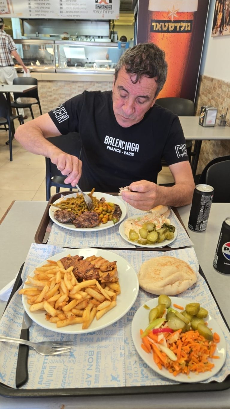 תמונה לזכר אשר סויסה
