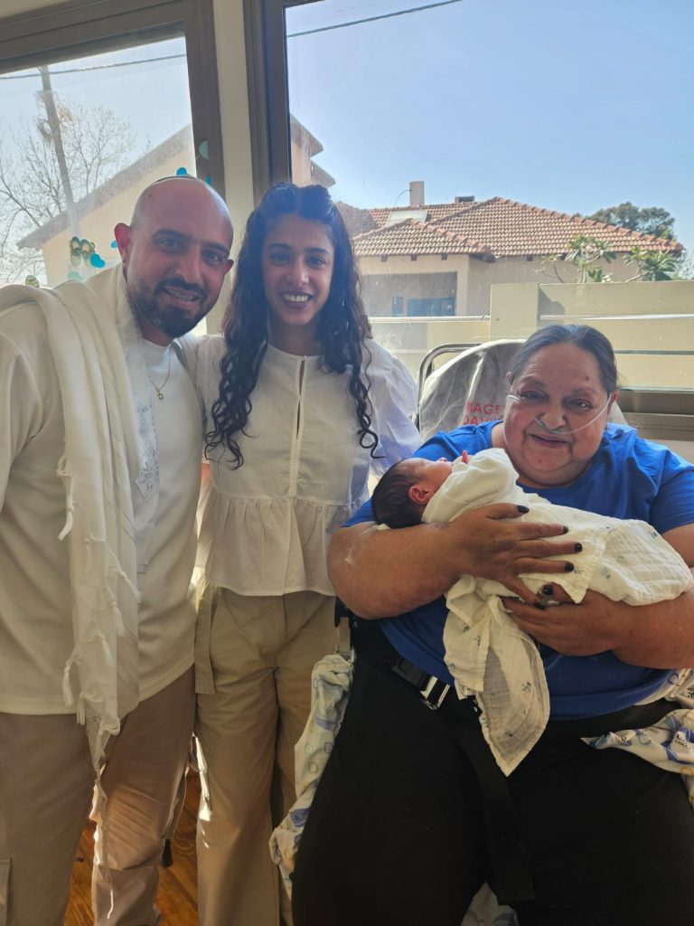תמונה לזכר מלכה ניקול ניזרד