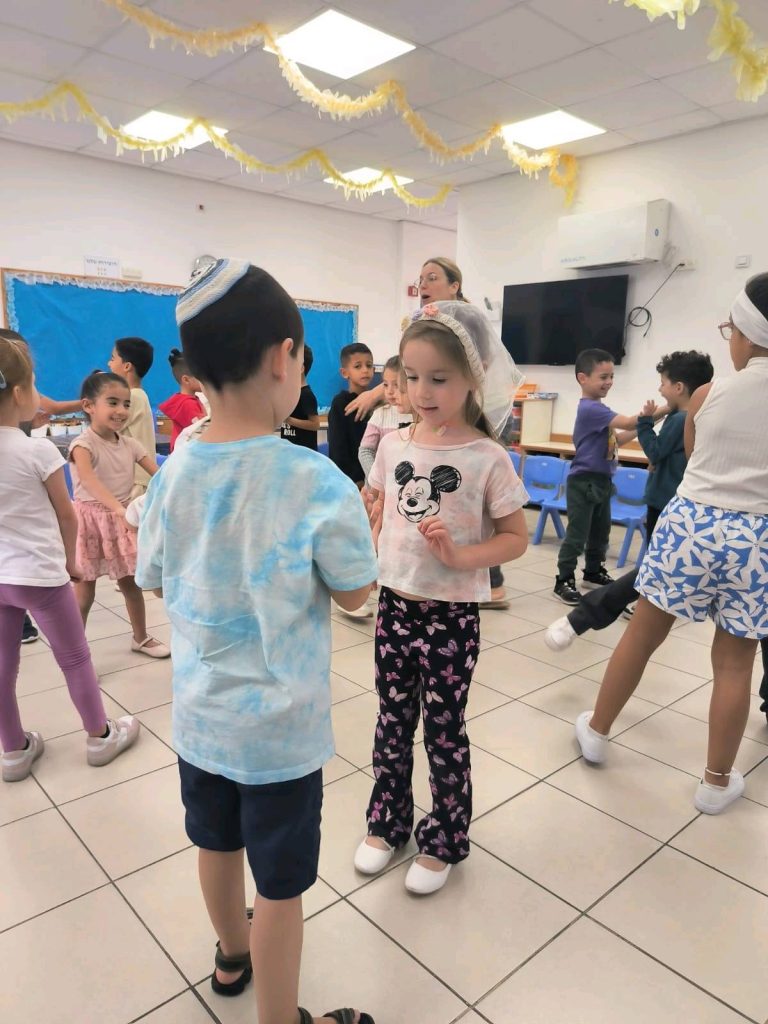 תמונה לזכר גל כפר