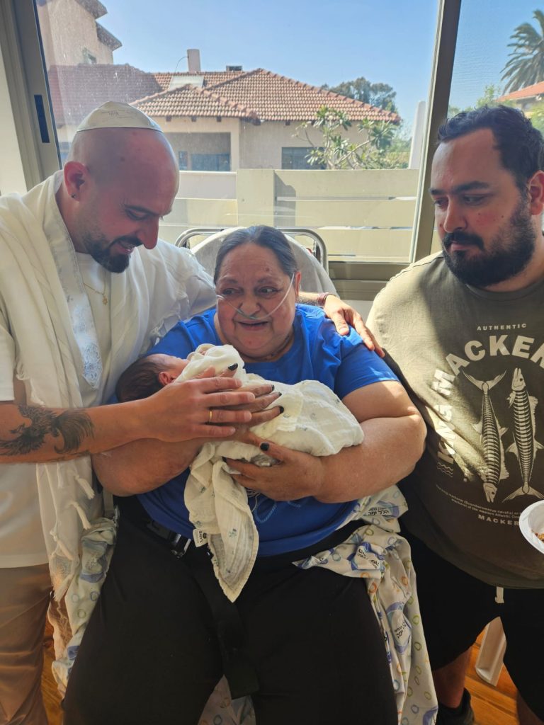 תמונה לזכר מלכה ניקול ניזרד