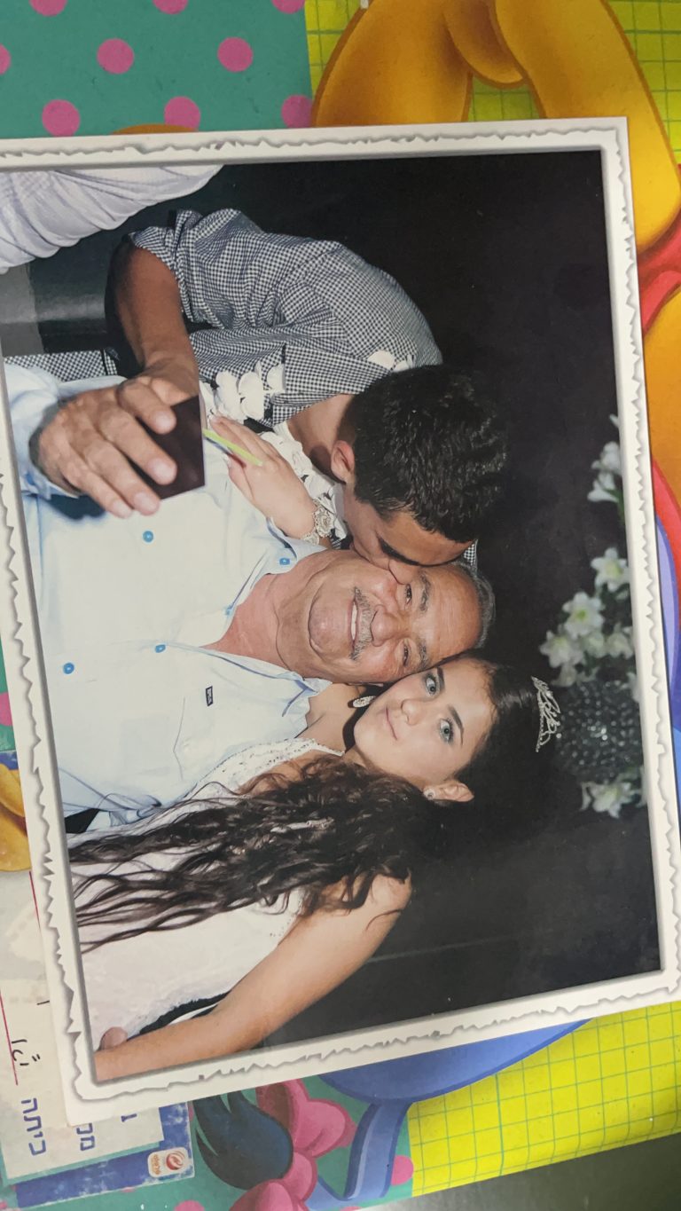 תמונה לזכר סאסי כחלון
