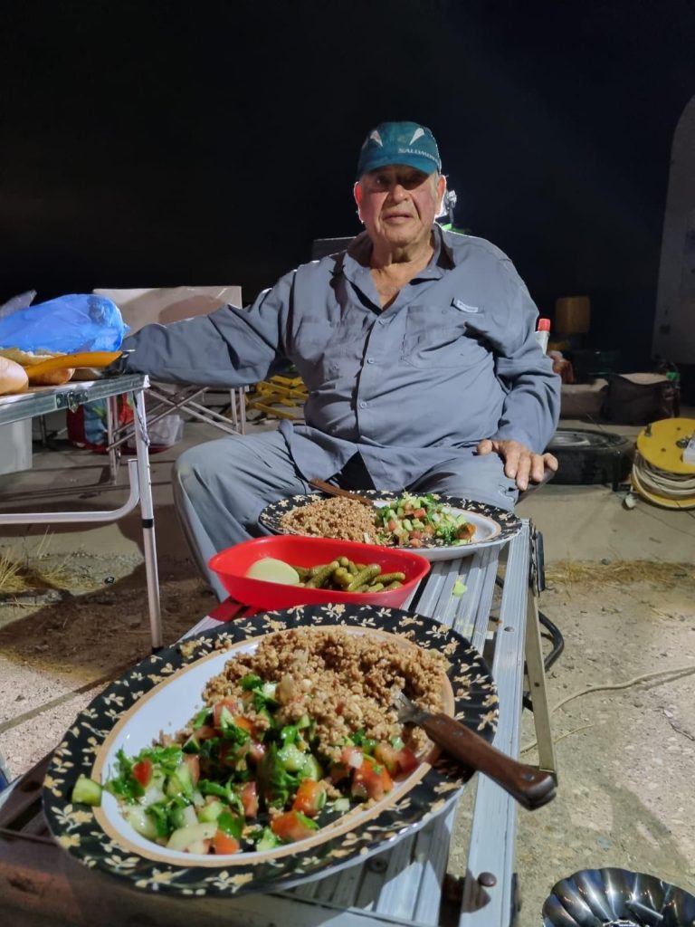 תמונה לזכר שלמה יערי