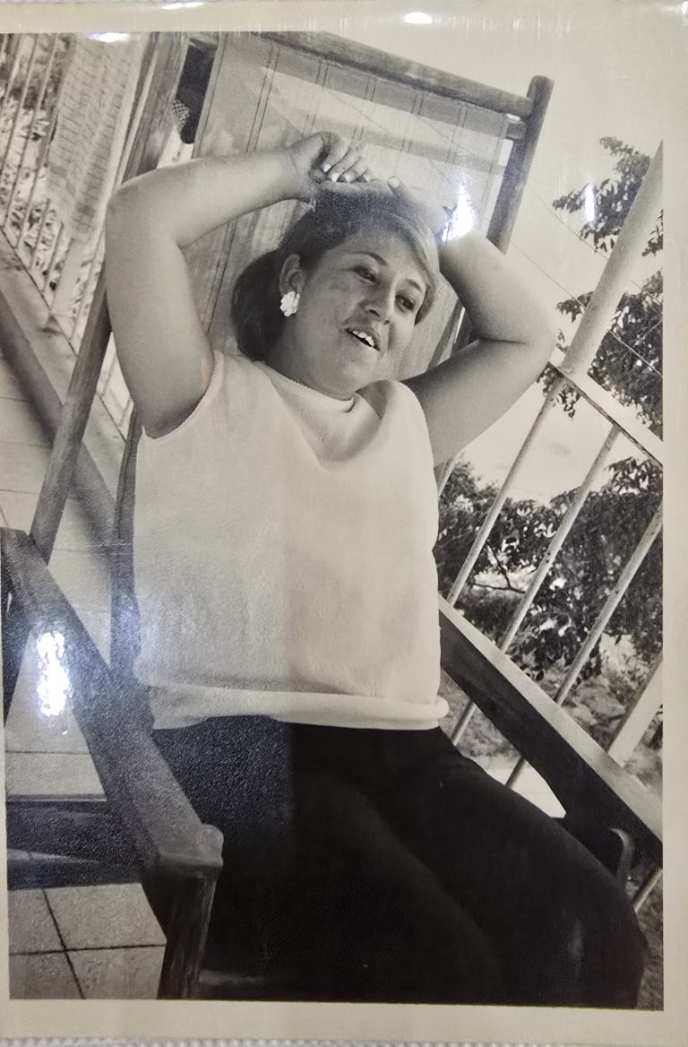 תמונה לזכר שרה וישראל ציון