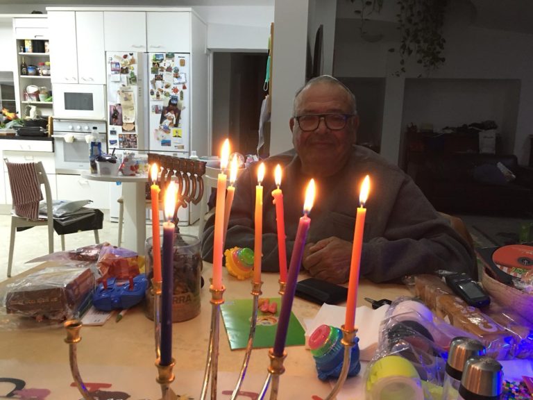תמונה לזכר שלמה יערי