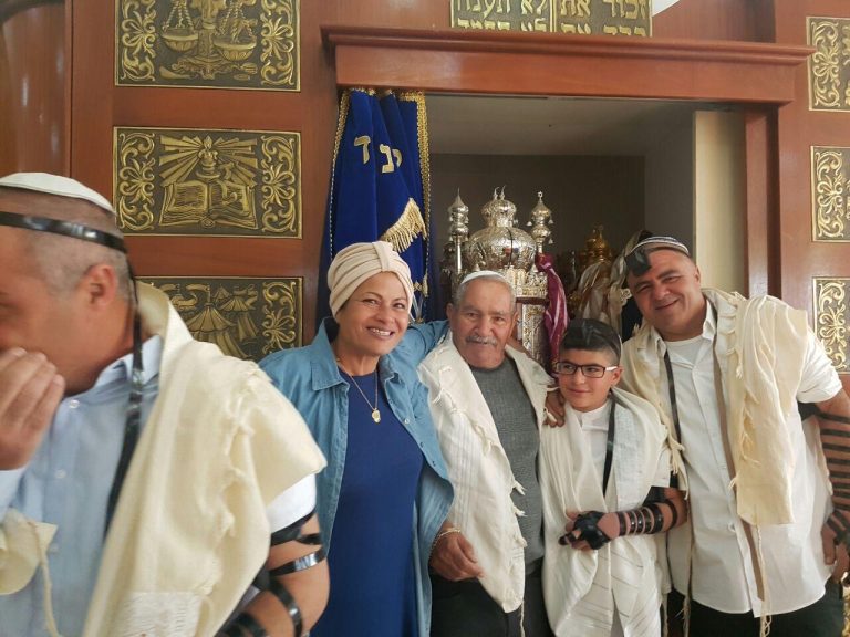 תמונה לזכר סאסי כחלון