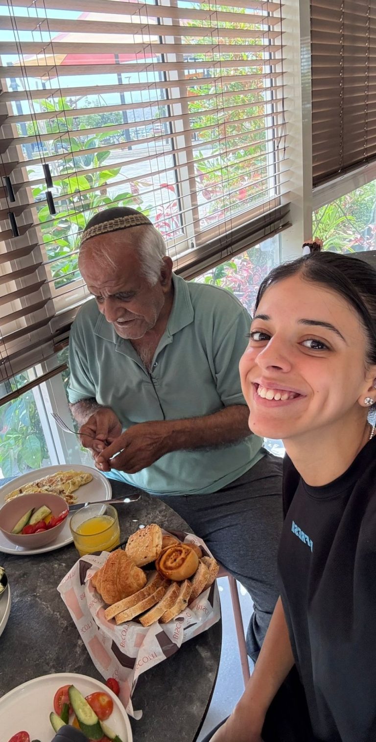 תמונה לזכר מנשה&nbsp; ורינה מהצרי ז"ל