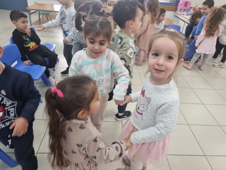 תמונה לזכר גל כפר