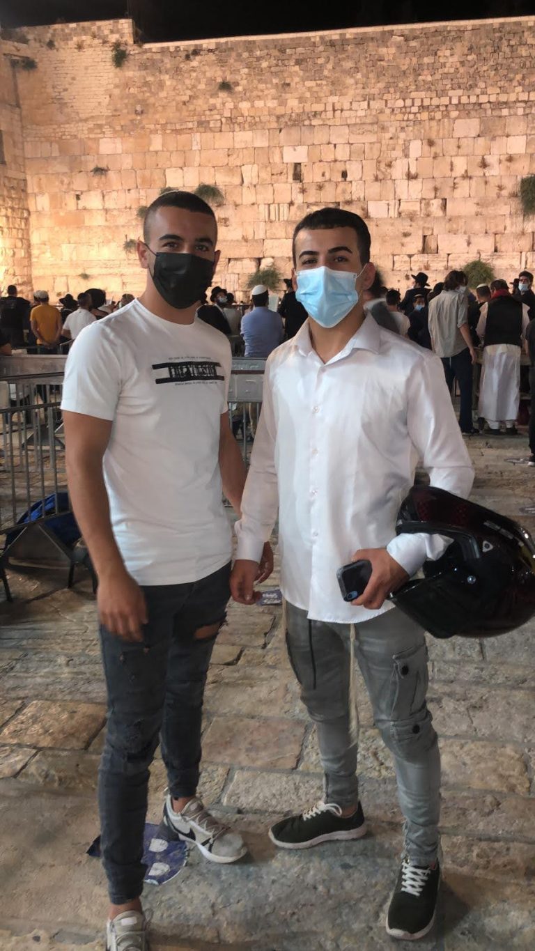 תמונה לזכר אופיר כהן