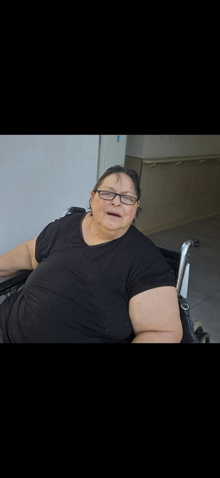 תמונה לזכר מלכה ניקול ניזרד