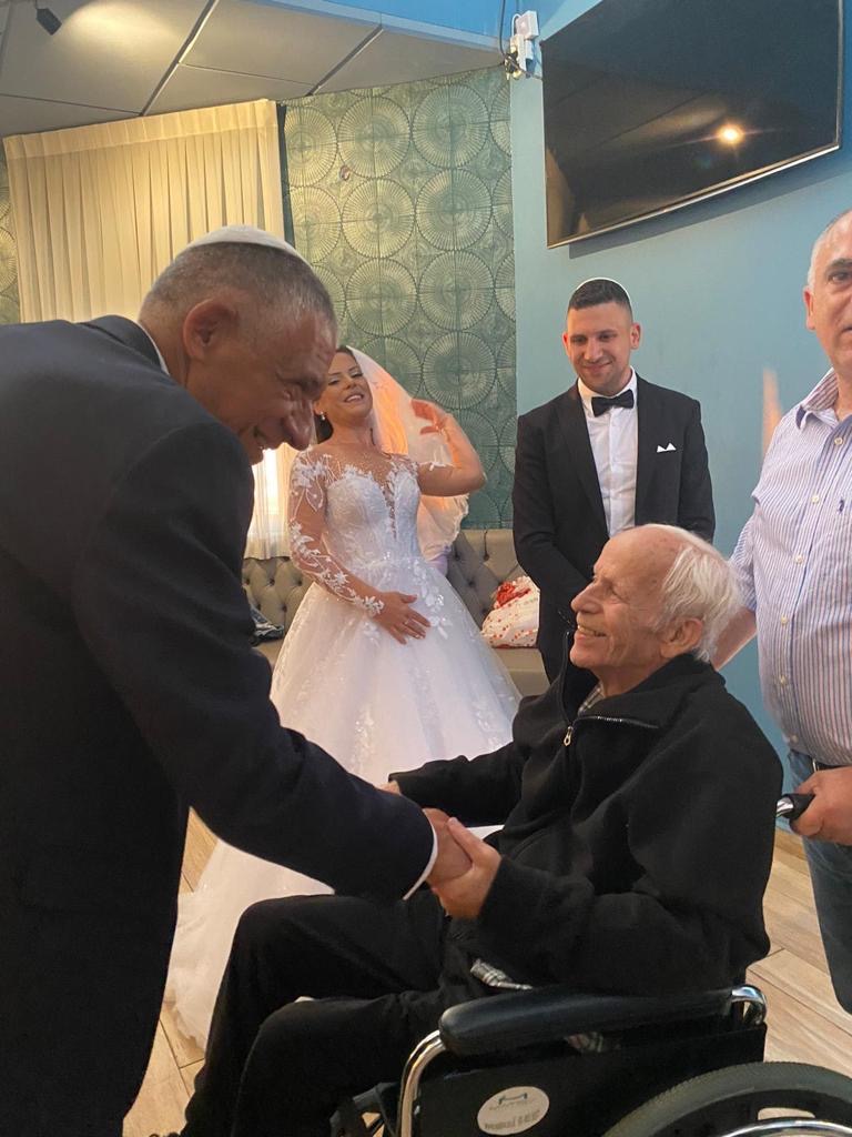 תמונה לזכר אליהו חוטה