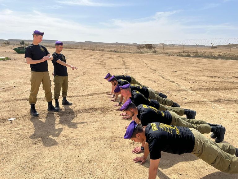 תמונה לזכר תומס אדזיגאוסקס
