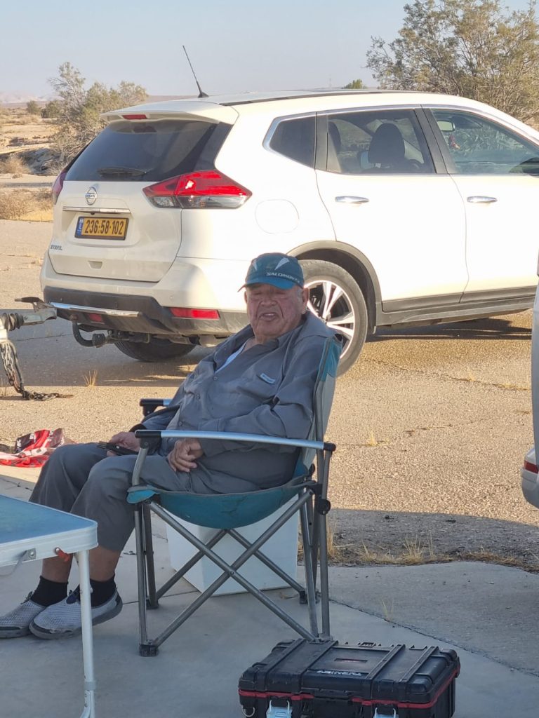 תמונה לזכר שלמה יערי
