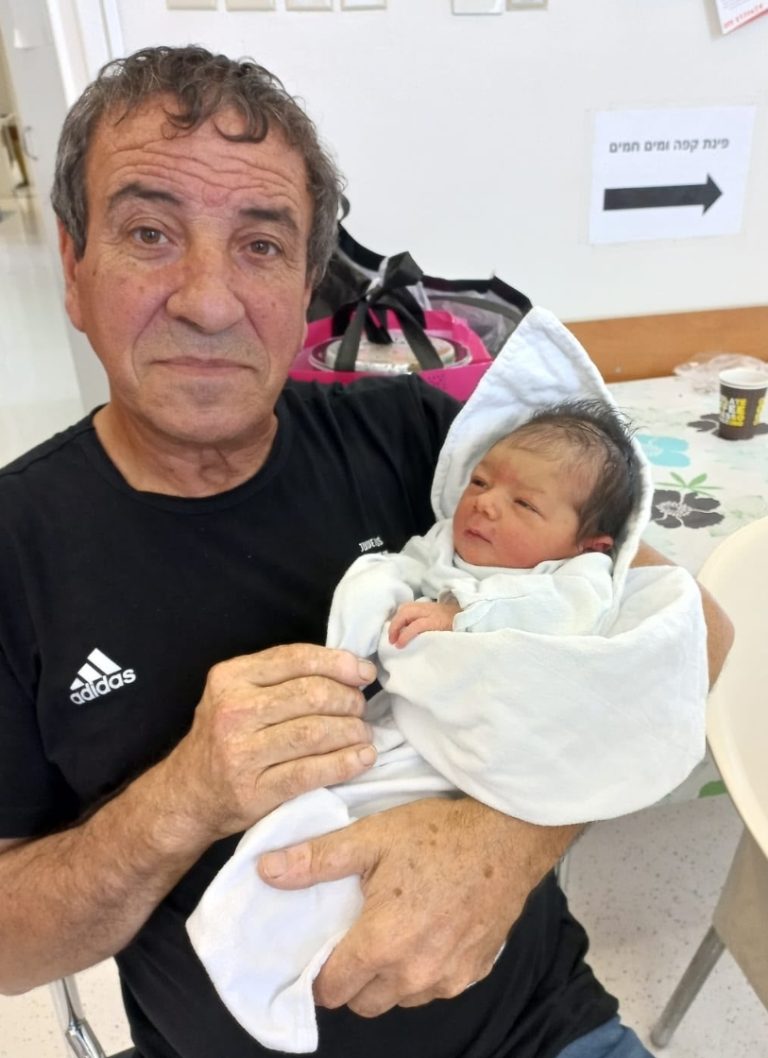 תמונה לזכר אשר סויסה