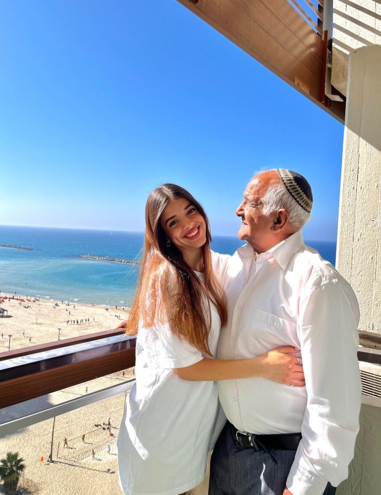 תמונה לזכר מנשה&nbsp; ורינה מהצרי ז"ל
