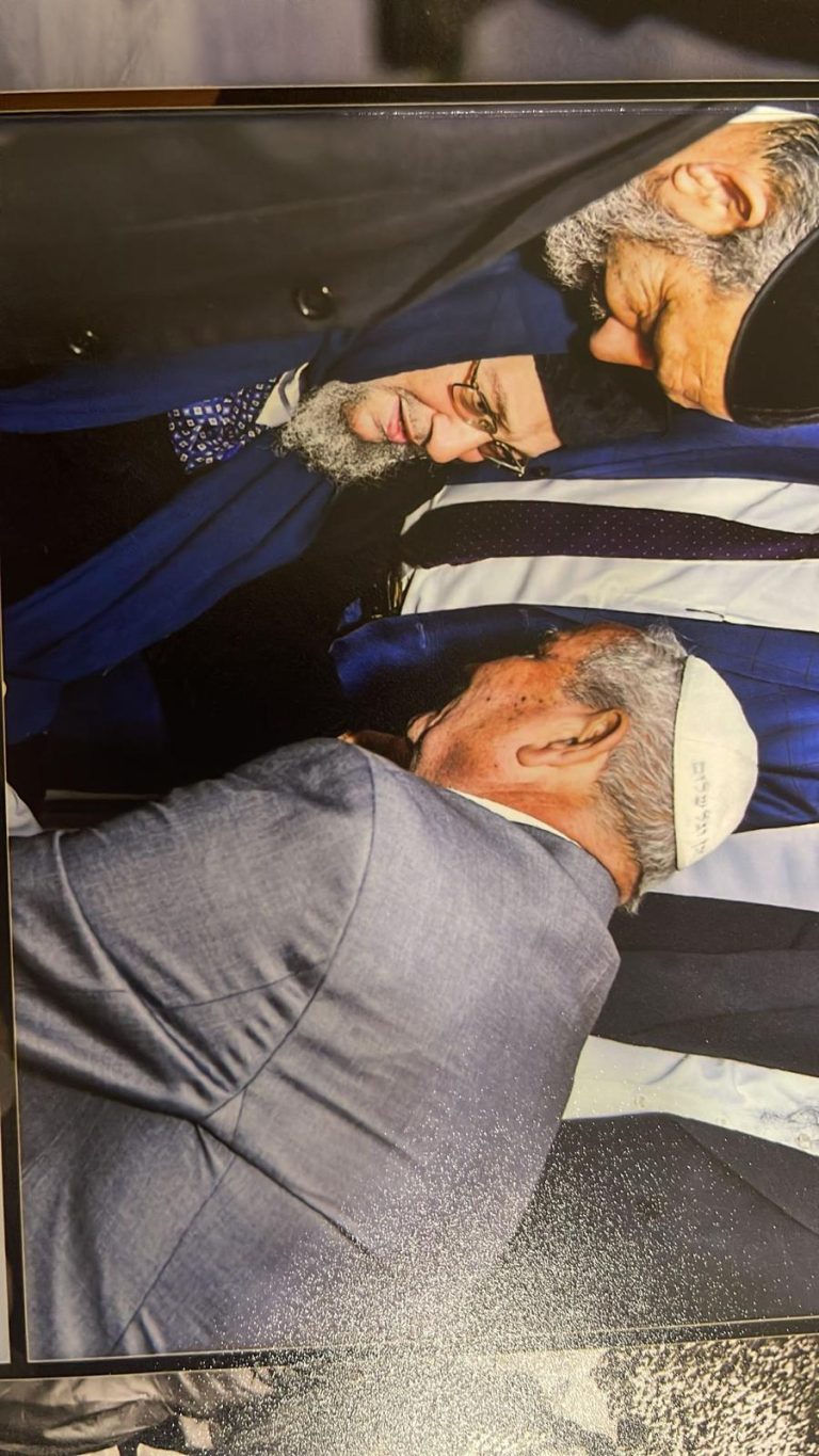תמונה לזכר סאסי כחלון