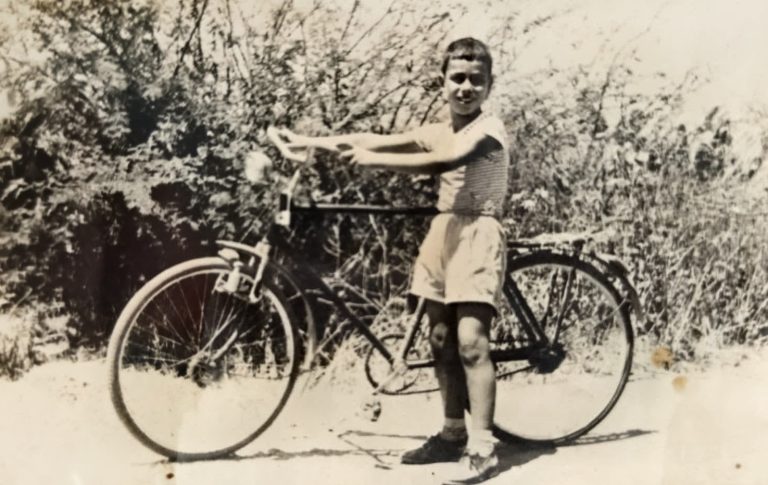 תמונה לזכר ציון בן ציון