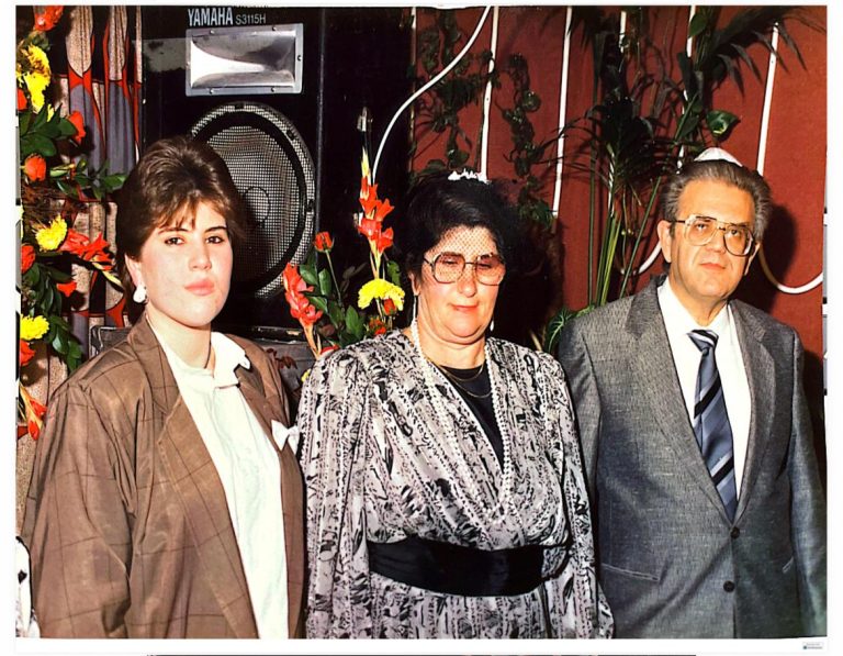 תמונה לזכר קלרה רצמן