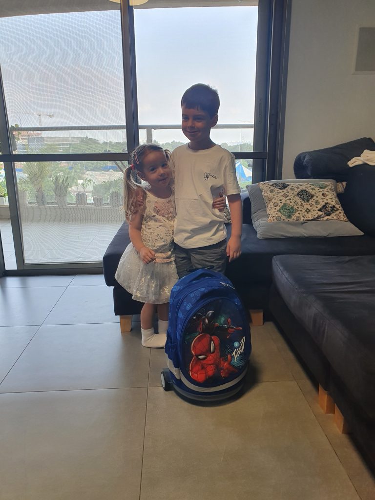 תמונה לזכר גל כפר