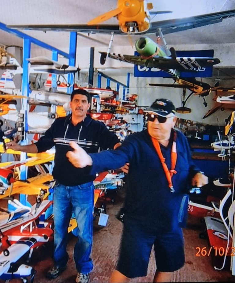 תמונה לזכר שלמה יערי