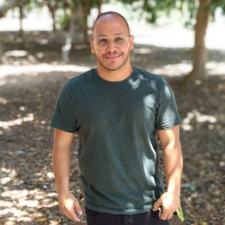 תמונה לזכר ויקטור לגזיאל