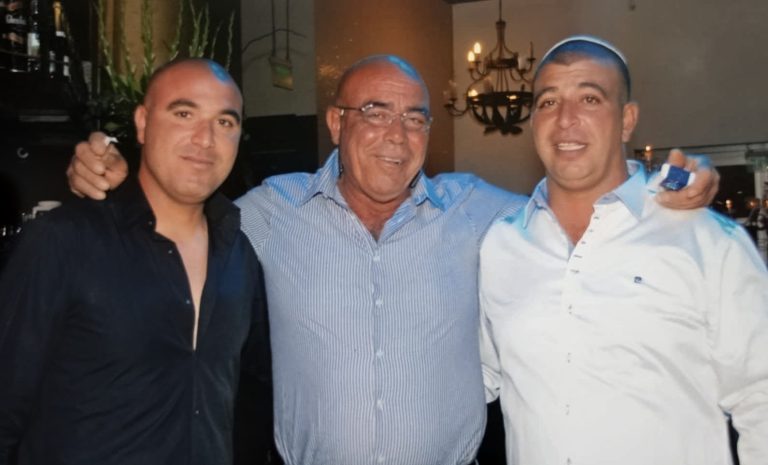 תמונה לזכר ציון בן ציון