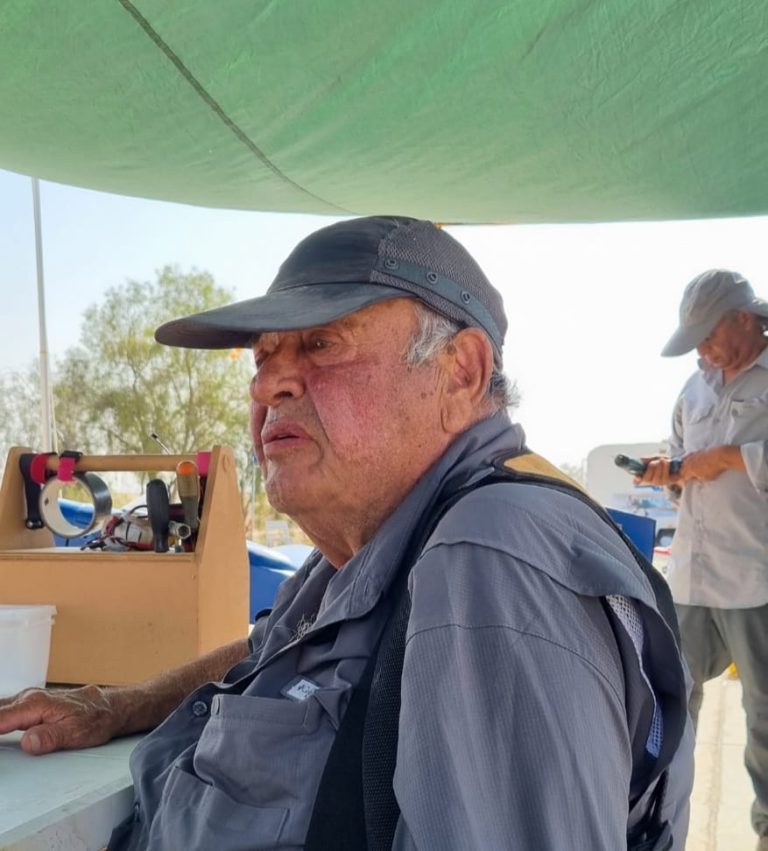 תמונה לזכר שלמה יערי