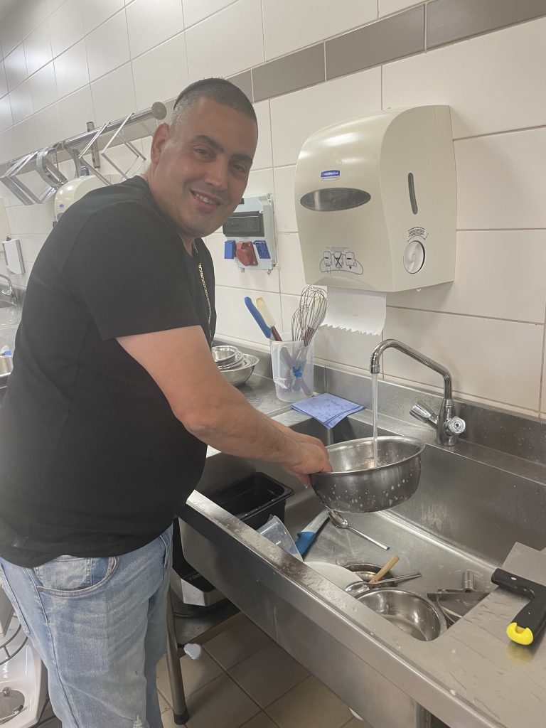 תמונה לזכר ניסים עמוס