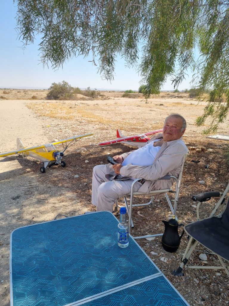 תמונה לזכר שלמה יערי