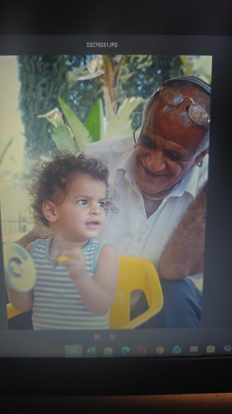 תמונה לזכר מנשה&nbsp; ורינה מהצרי ז"ל