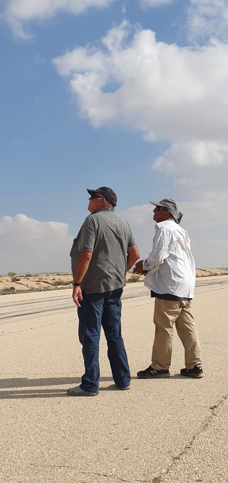 תמונה לזכר שלמה יערי
