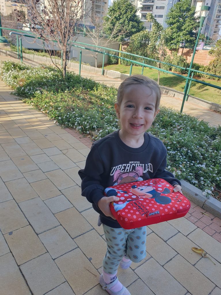 תמונה לזכר גל כפר