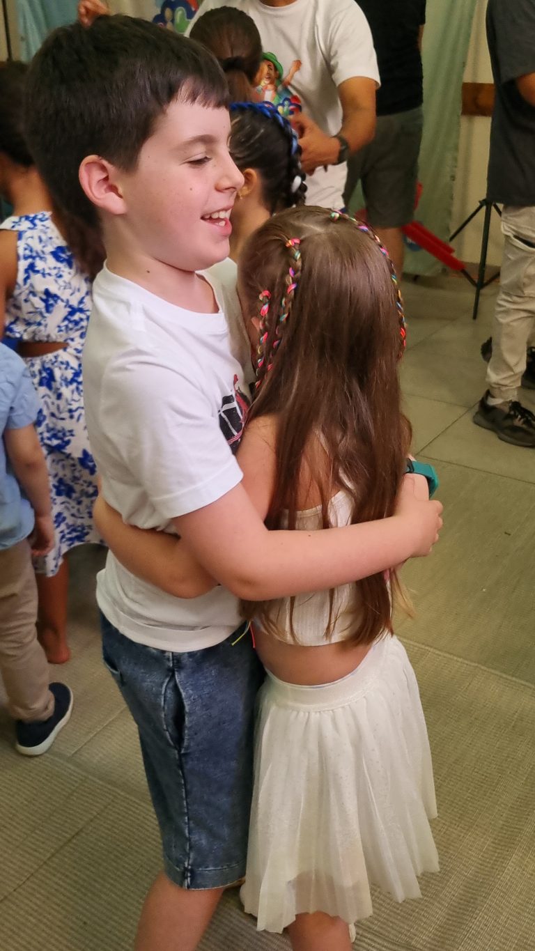 תמונה לזכר גל כפר