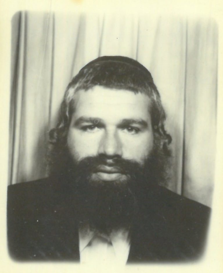 תמונה לזכר יהושע אשל מאיר קרמר