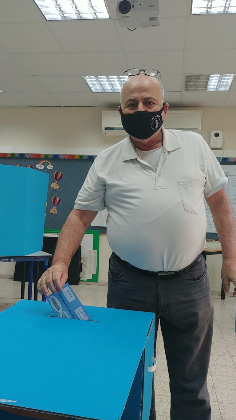 תמונה לזכר זיו אביגדור הראל