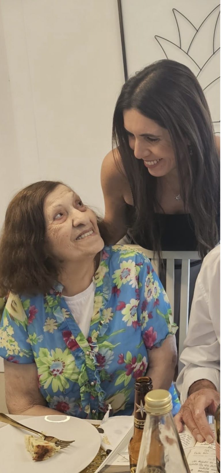 תמונה לזכר אסתר בן שושן