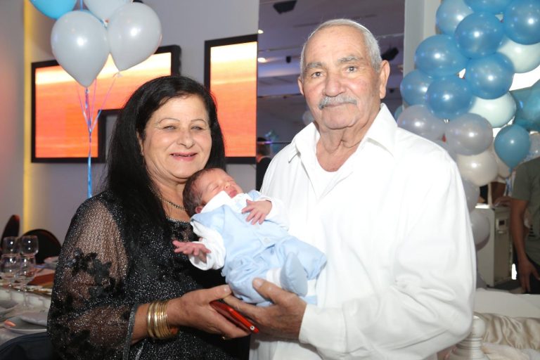 תמונה לזכר סאסי כחלון