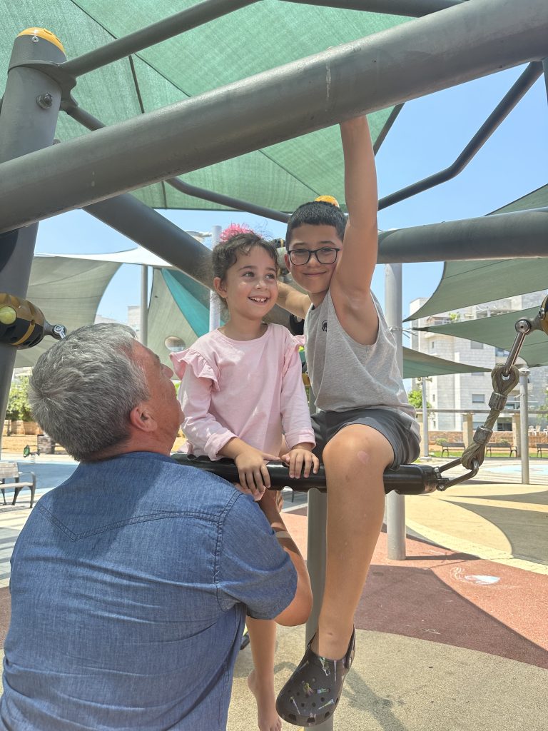 תמונה לזכר אלי רונן