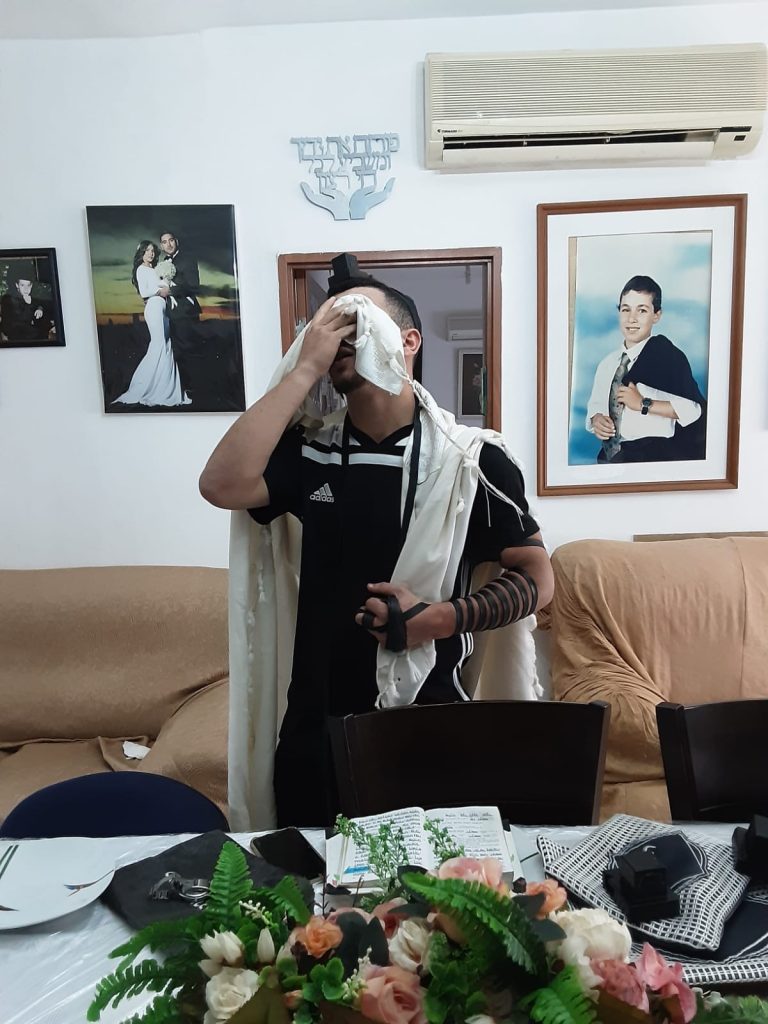 תמונה לזכר אופיר כהן