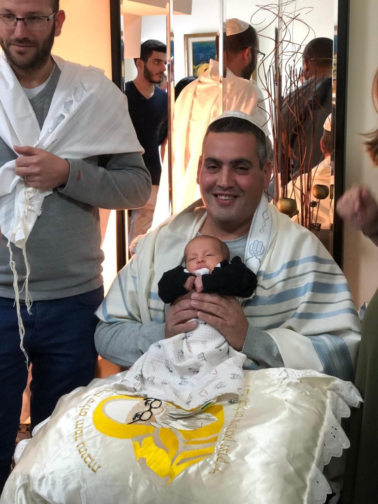 תמונה לזכר ניסים עמוס