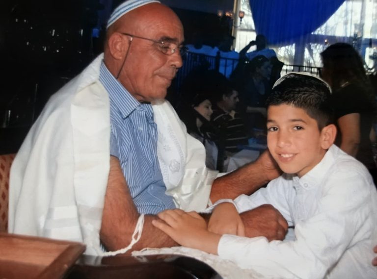 תמונה לזכר ציון בן ציון
