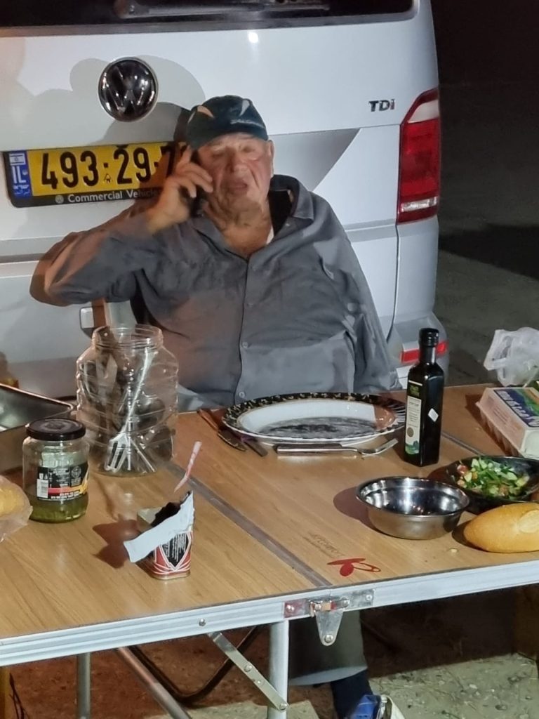 תמונה לזכר שלמה יערי