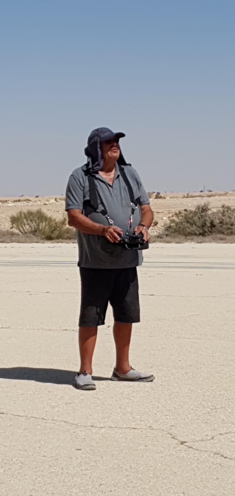 תמונה לזכר שלמה יערי