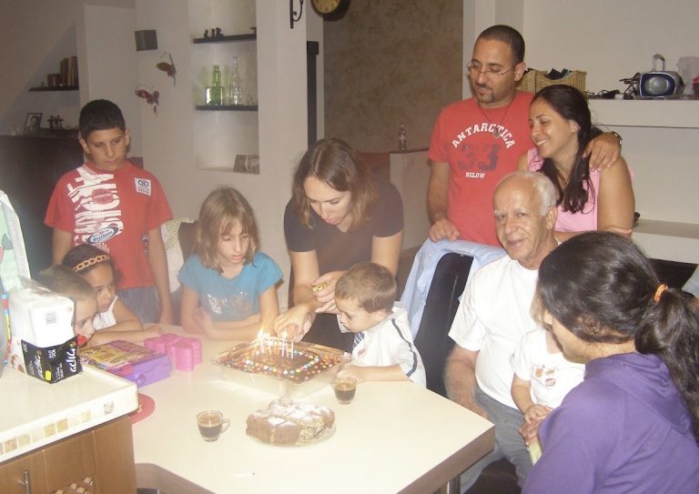 תמונה לזכר אליהו חוטה