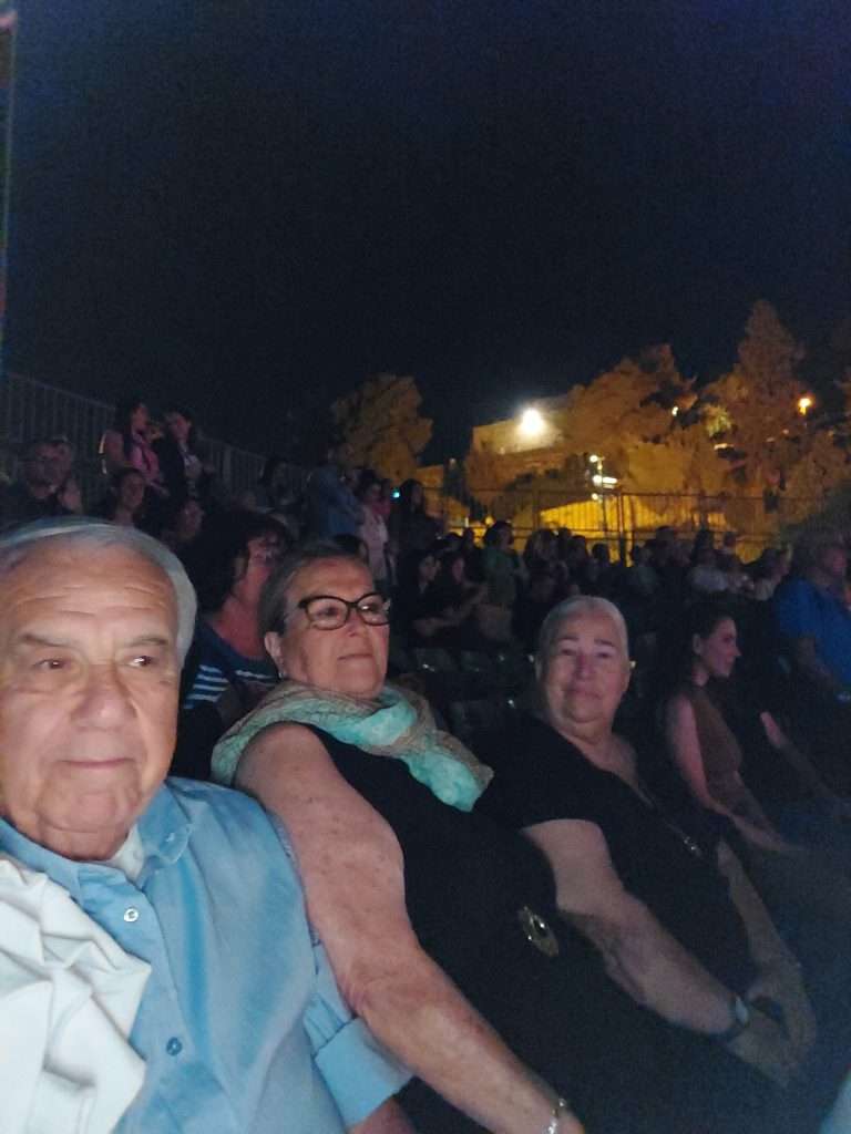 תמונה לזכר שרה וישראל ציון