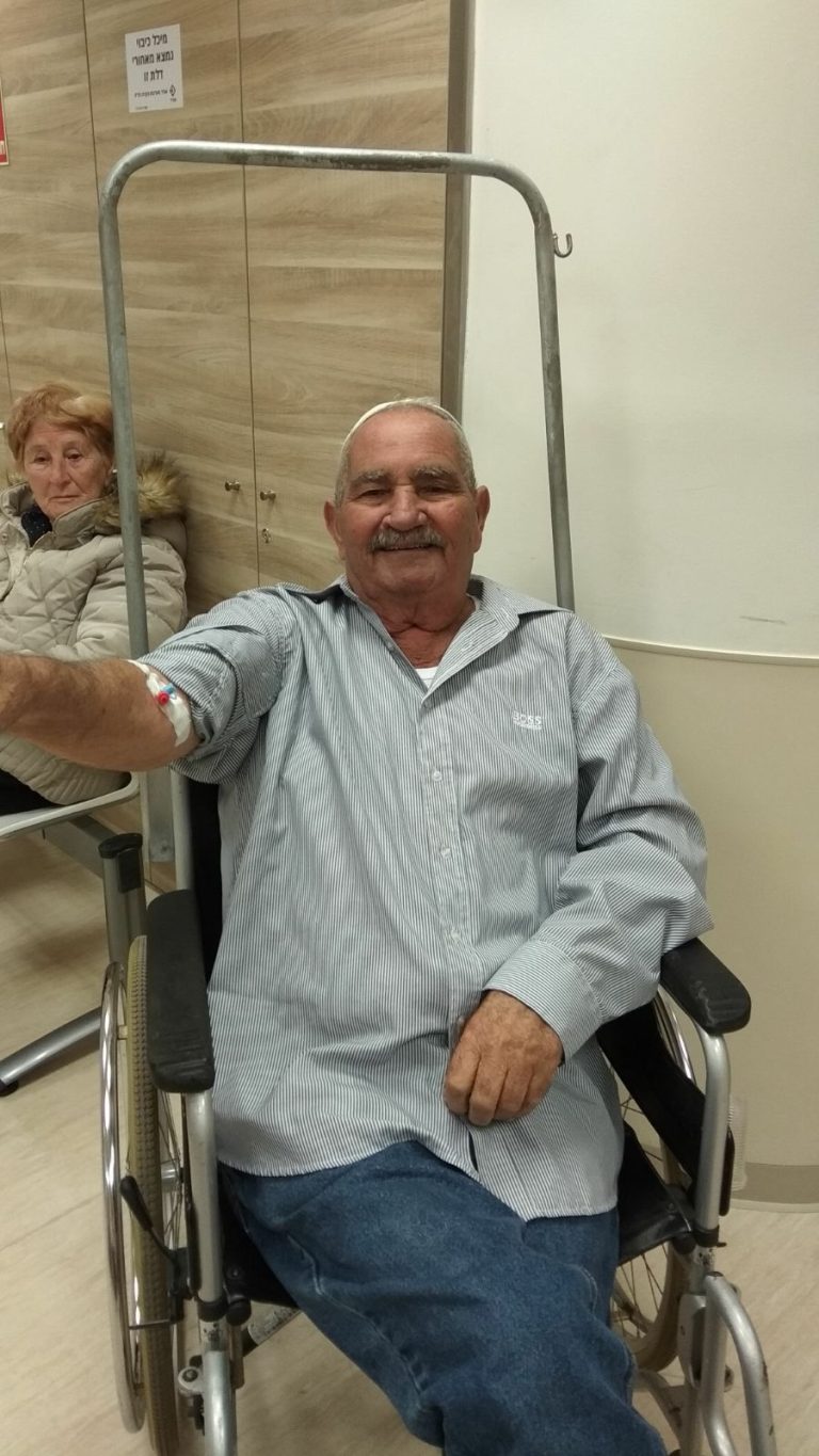 תמונה לזכר סאסי כחלון