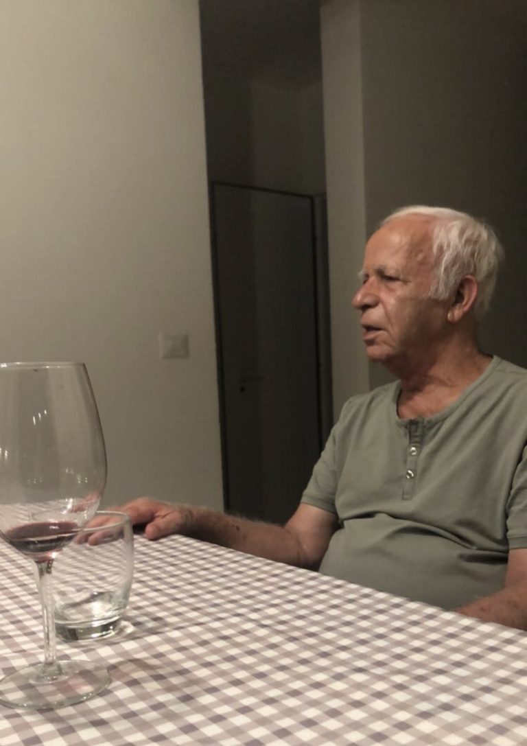 תמונה לזכר אליהו חוטה